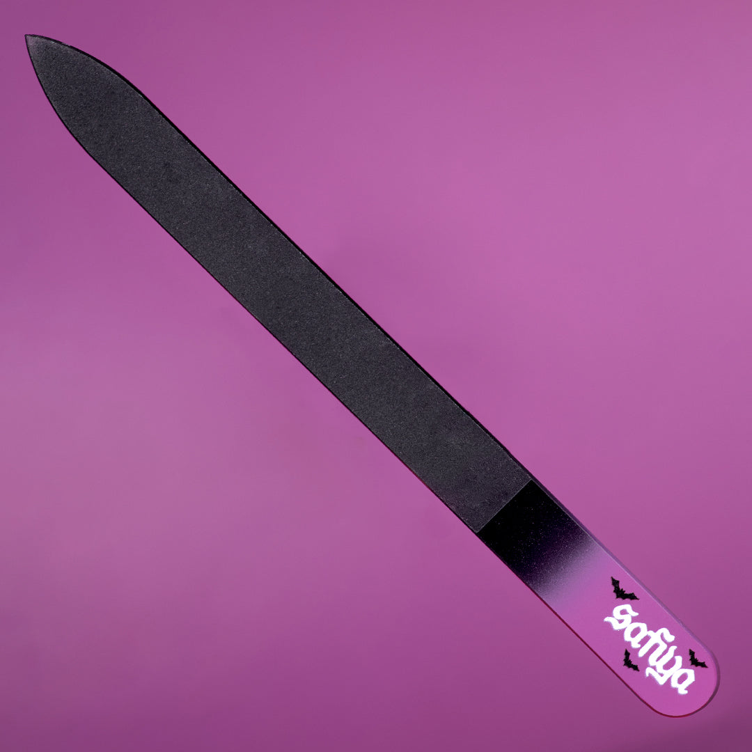 Safiya’s Black Crystal Nail File
