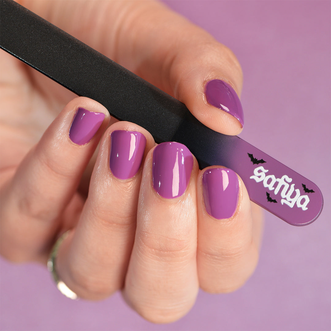 Safiya’s Black Crystal Nail File